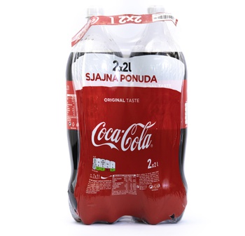 Coca Cola 2x2l sjajna ponuda