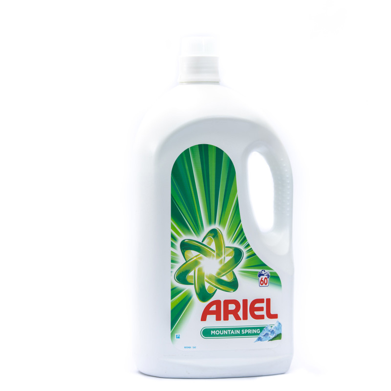 Deterdžent tečni Ariel Liquid ms 3,3l 